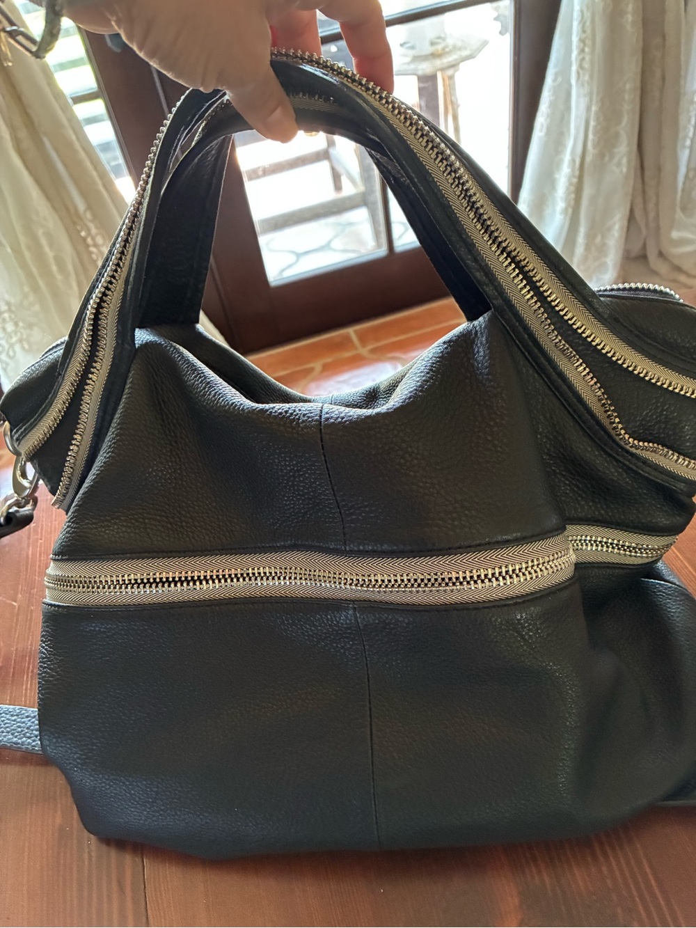 Black Leather Zip-Accent Women's Handbag